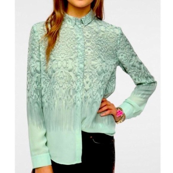 Silence + Noise Sage Green Print Button Down Long Sleeve Blouse - Picture 1 of 10